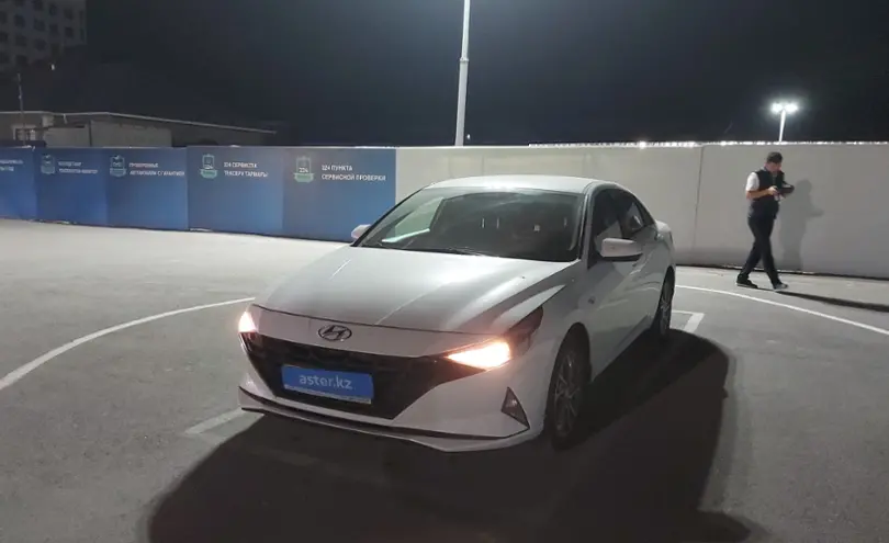 Hyundai Elantra 2021 года за 10 000 000 тг. в Шымкент