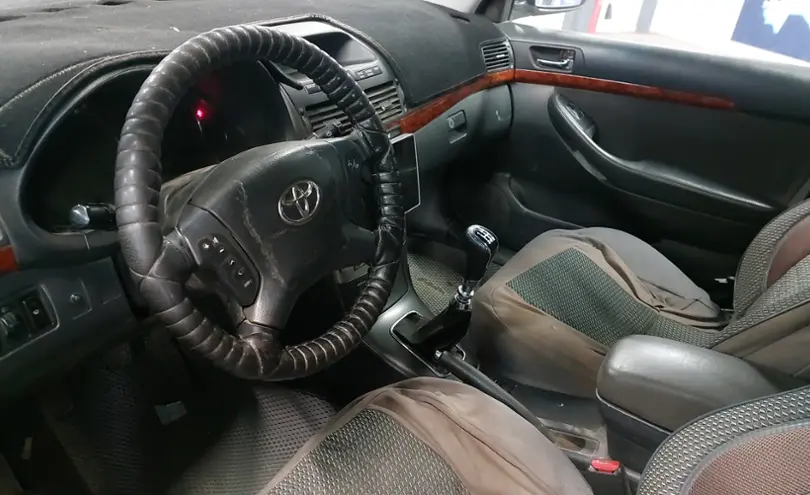 Toyota Avensis 2004 года за 2 500 000 тг. в Астана фото 5