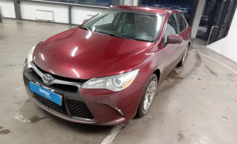 Toyota Camry 2015 года за 9 500 000 тг. в Астана