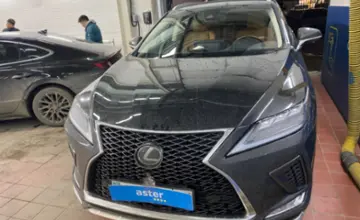 Lexus RX 2021 года за 25 000 000 тг. в Астана фото 2