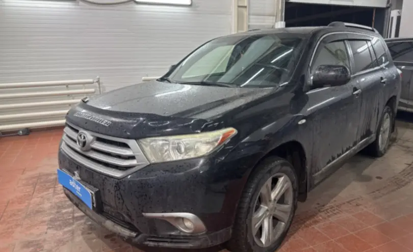 Toyota Highlander 2011 года за 11 000 000 тг. в Астана