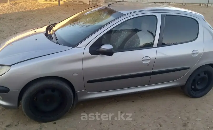 Peugeot 206 2004 года за 1 200 000 тг. в Атырауская область