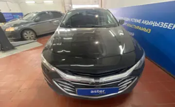 Chevrolet Malibu 2020 года за 9 500 000 тг. в Астана фото 2