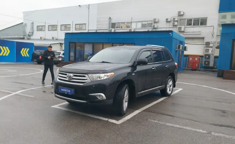 Toyota Highlander 2010 года за 13 000 000 тг. в Алматы