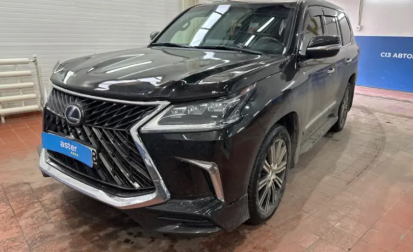 Lexus LX 2016 года за 45 000 000 тг. в Астана