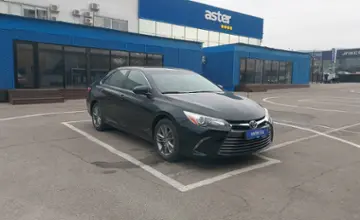 Toyota Camry 2015 года за 10 000 000 тг. в Алматы фото 2
