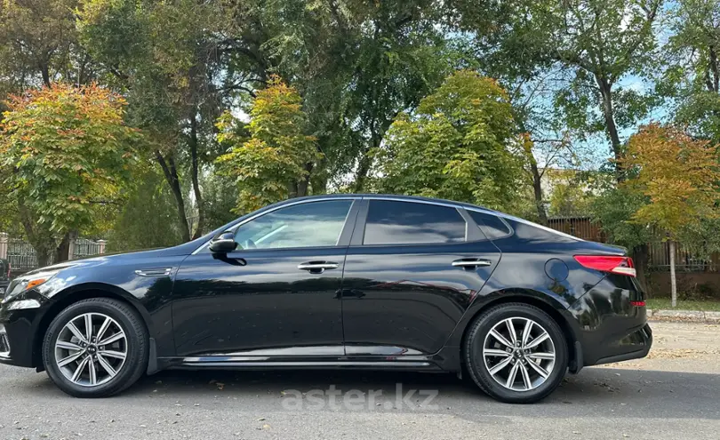 Kia Optima 2019 года за 9 900 000 тг. в Алматы