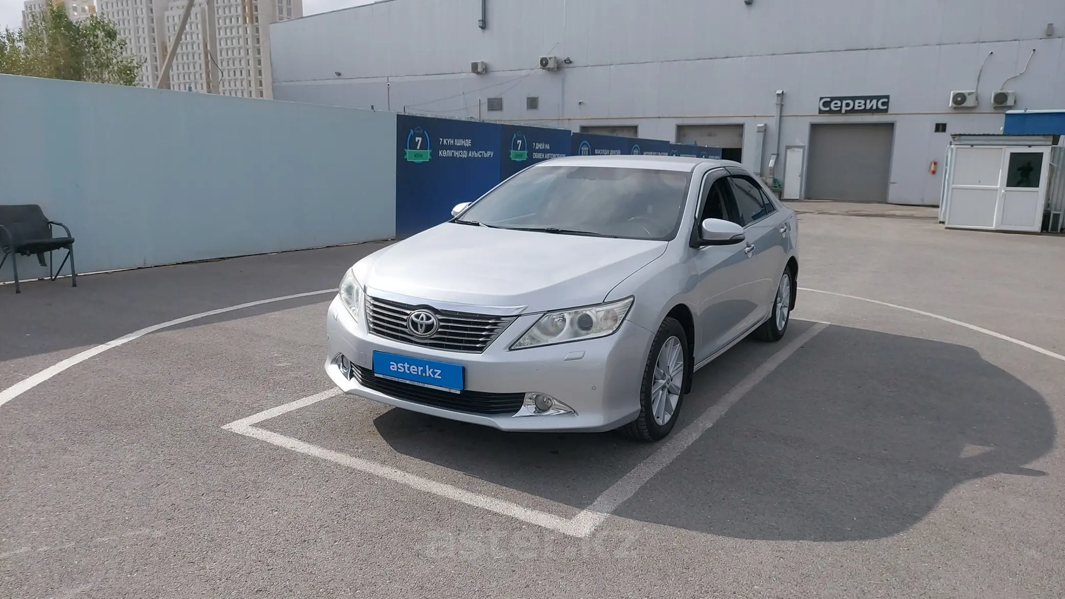 Toyota Camry 2011