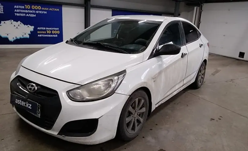 Hyundai Accent 2013 года за 3 000 000 тг. в Астана