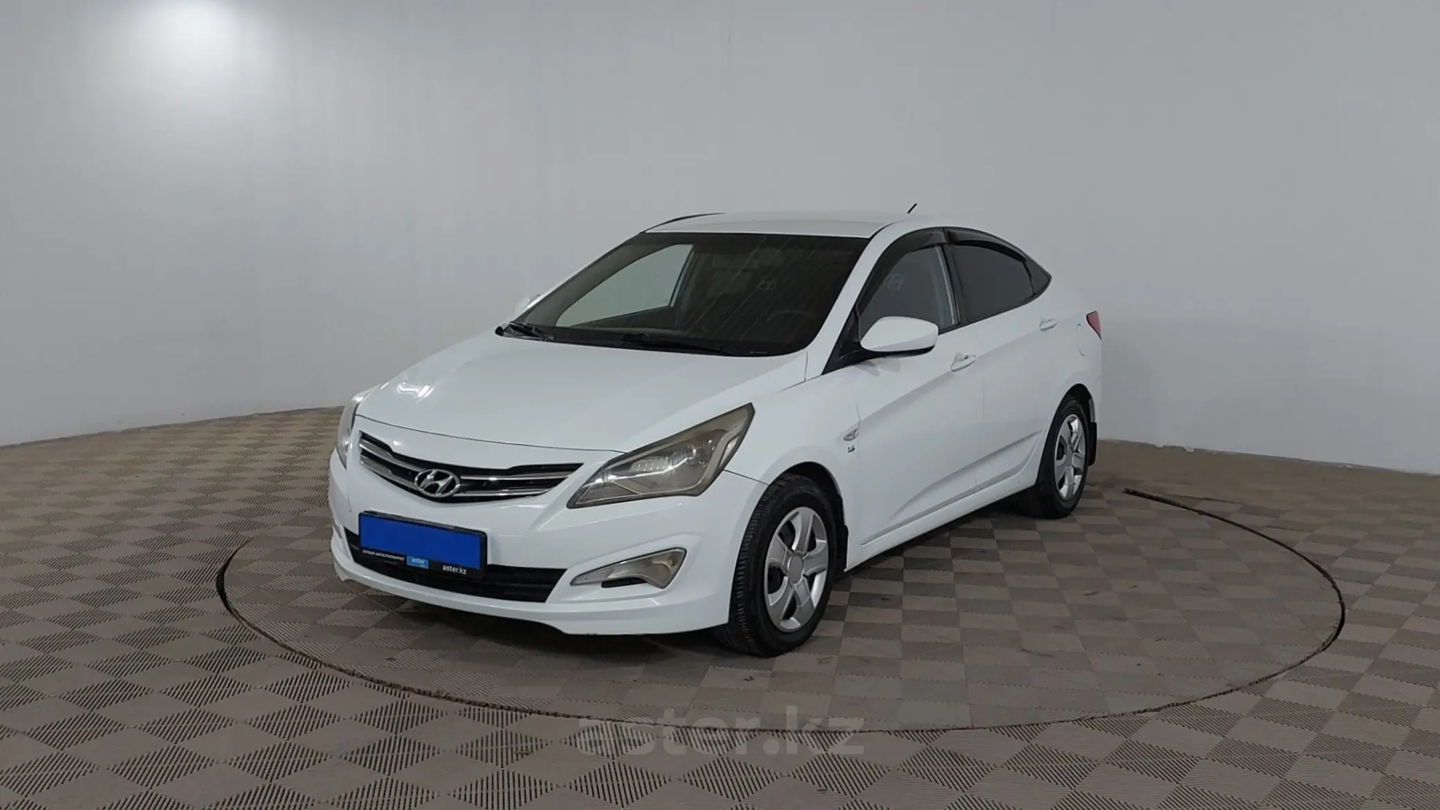 Hyundai Solaris 2014