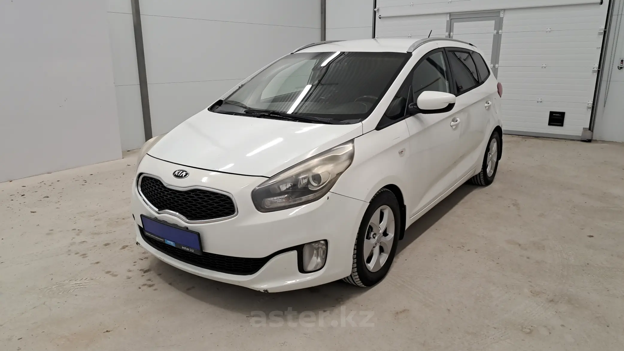 Kia Carens 2013