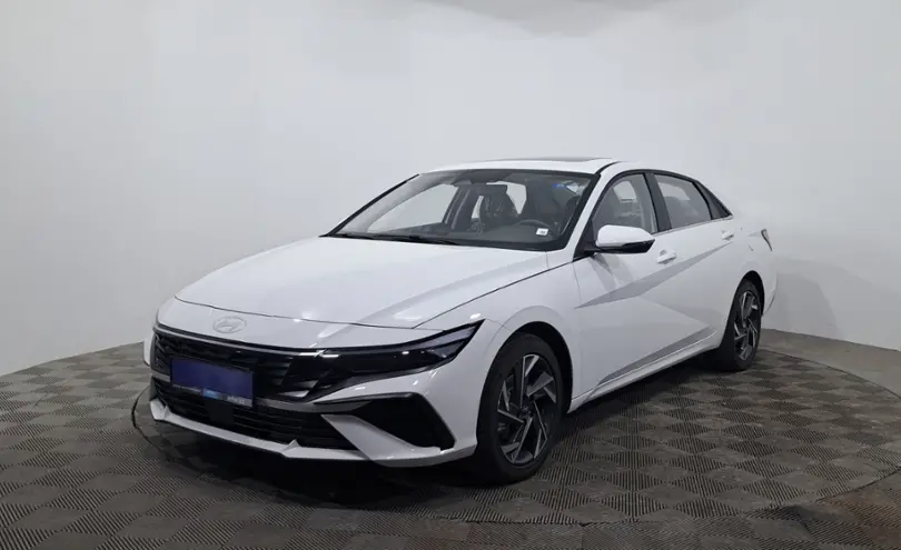 Hyundai Elantra 2024 года за 9 850 000 тг. в Астана