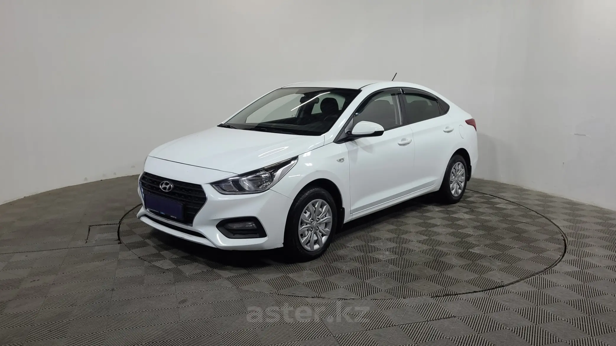 Hyundai Solaris 2018