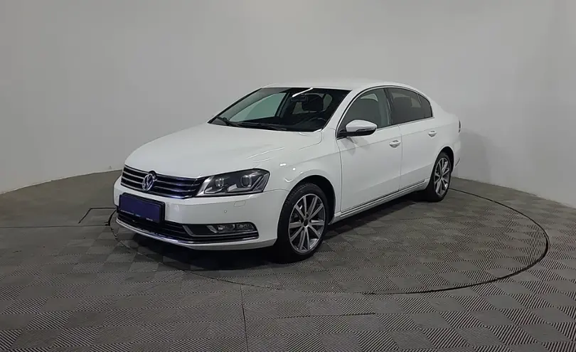 Volkswagen Passat 2014 года за 5 290 000 тг. в Алматы