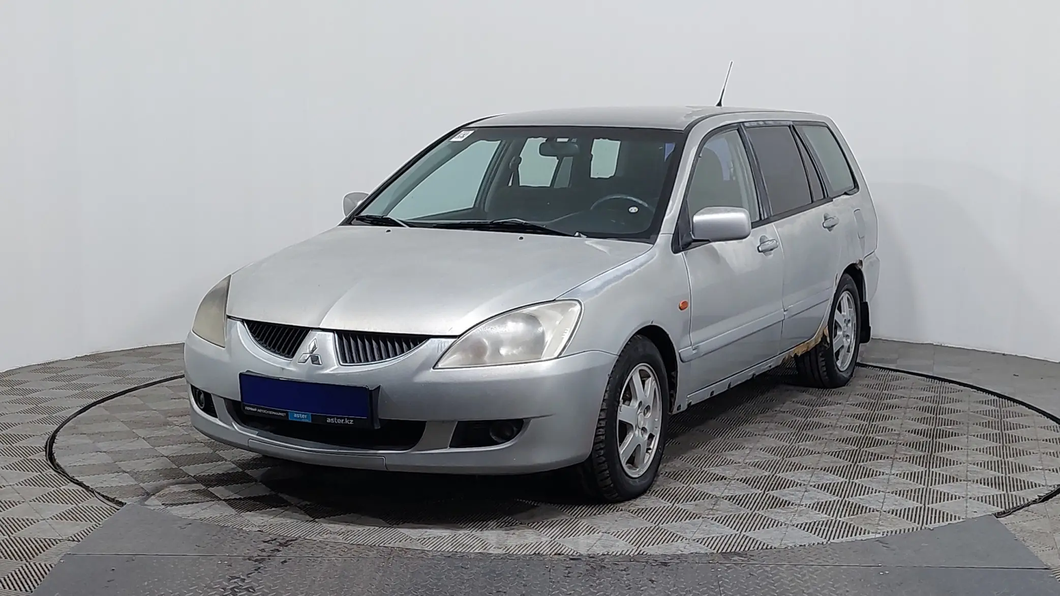 Mitsubishi Lancer 2005