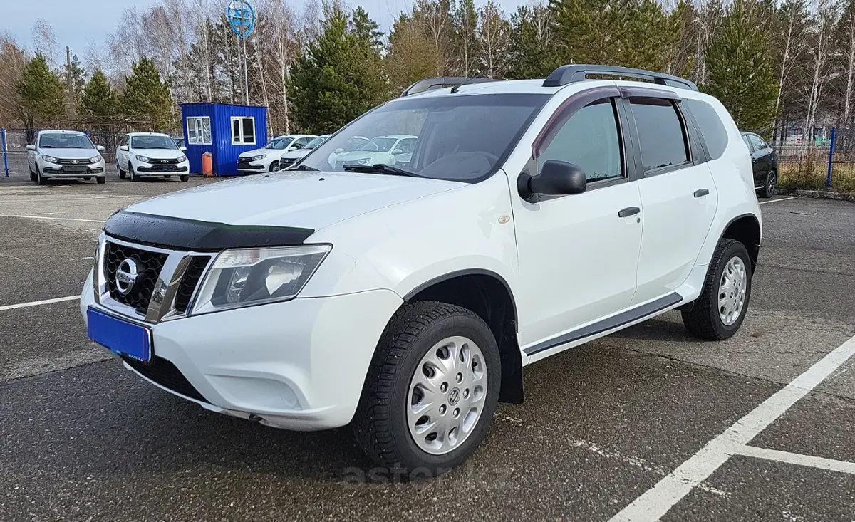 2015 Nissan Terrano