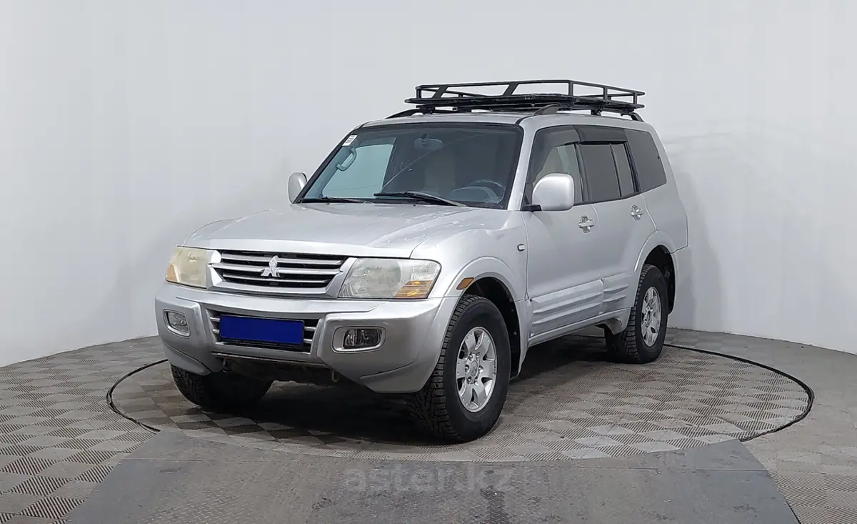 2002 Mitsubishi Montero