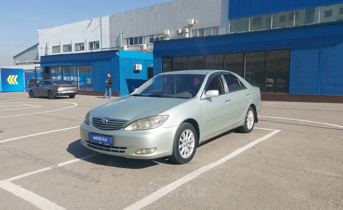 2004 Toyota Camry