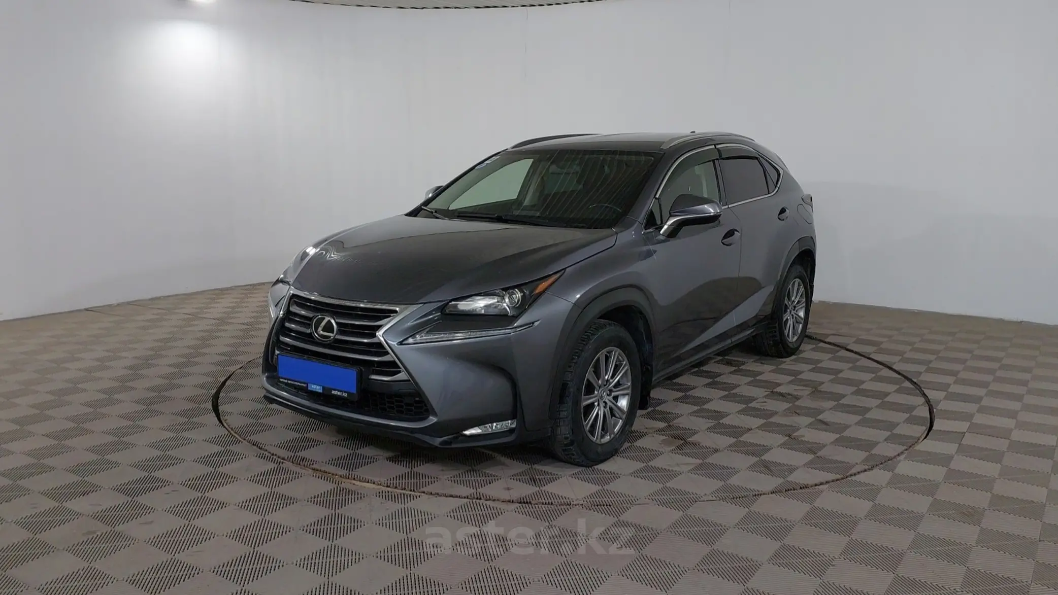 Lexus NX 2015