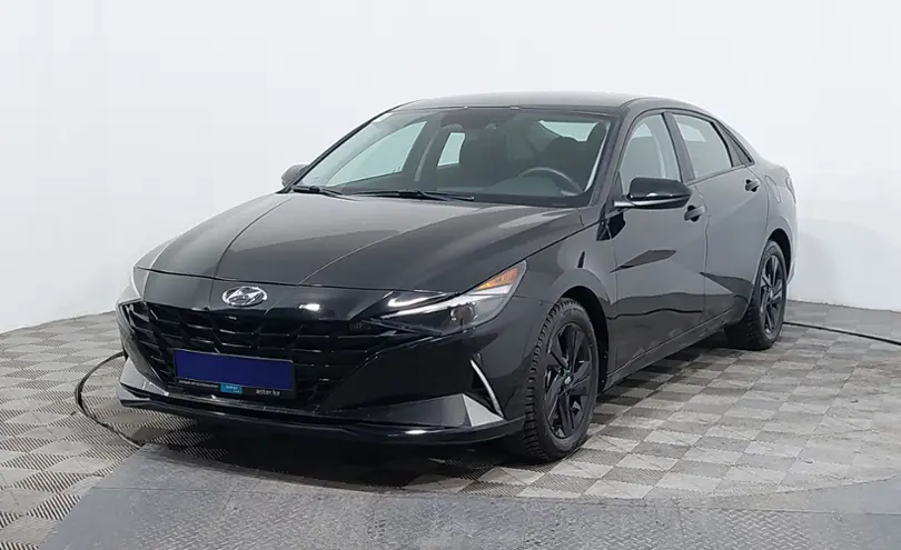 Hyundai Elantra 2021 года за 9 250 000 тг. в Астана