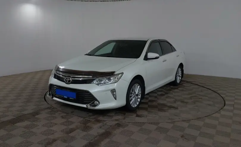 Toyota Camry 2015 года за 11 980 000 тг. в Шымкент