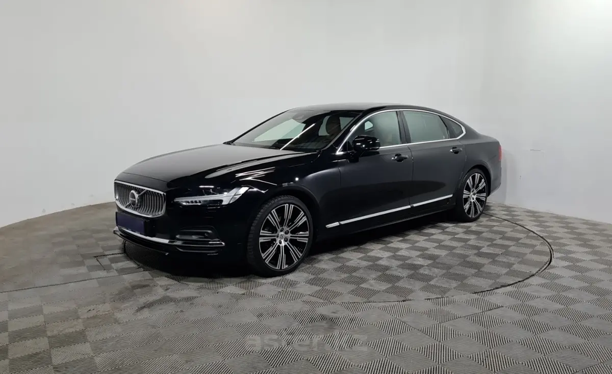 2021 Volvo S90