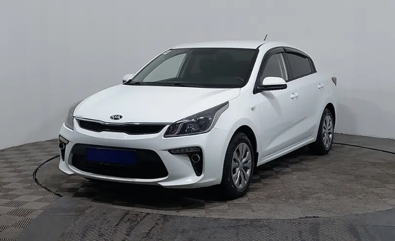 Kia Rio 2020 года за 7 850 000 тг. в Астана