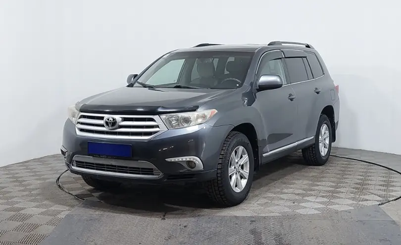 Toyota Highlander 2011 года за 9 580 000 тг. в Астана