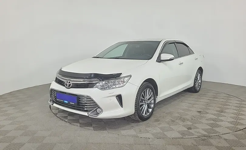 Toyota Camry 2017 года за 12 180 000 тг. в Караганда