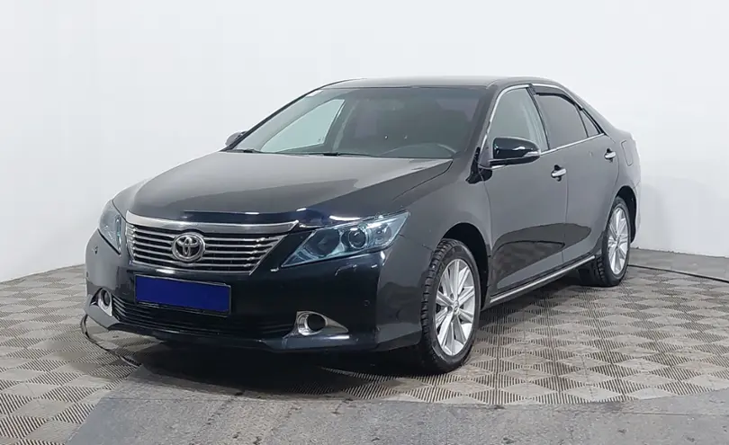 Toyota Camry 2013 года за 8 900 000 тг. в Астана