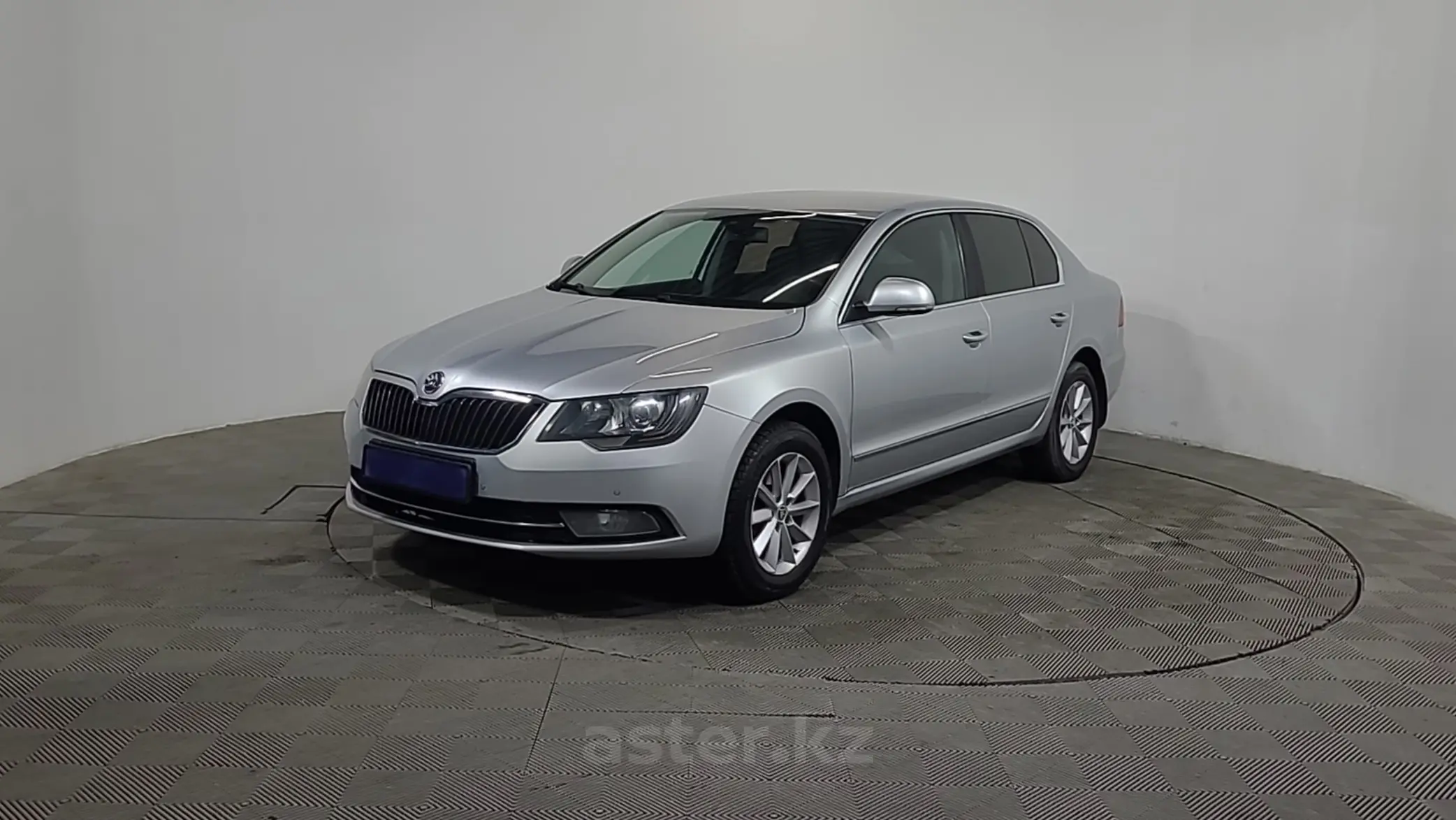 Skoda Superb 2013