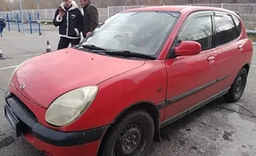 Daihatsu Storia 1998 года за 1 800 000 тг. в Усть-Каменогорск фото 1