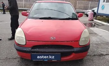 Daihatsu Storia 1998 года за 1 800 000 тг. в Усть-Каменогорск фото 2
