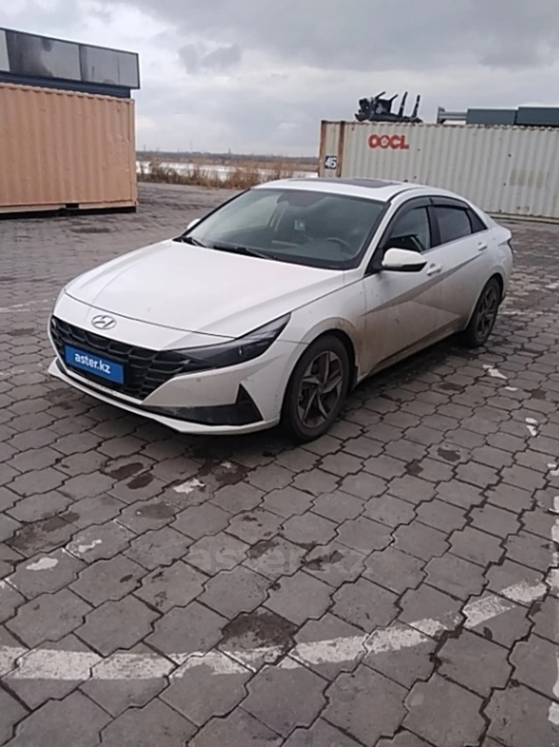 Hyundai Elantra 2022