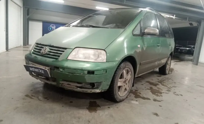 Volkswagen Sharan 2000 года за 2 200 000 тг. в Астана