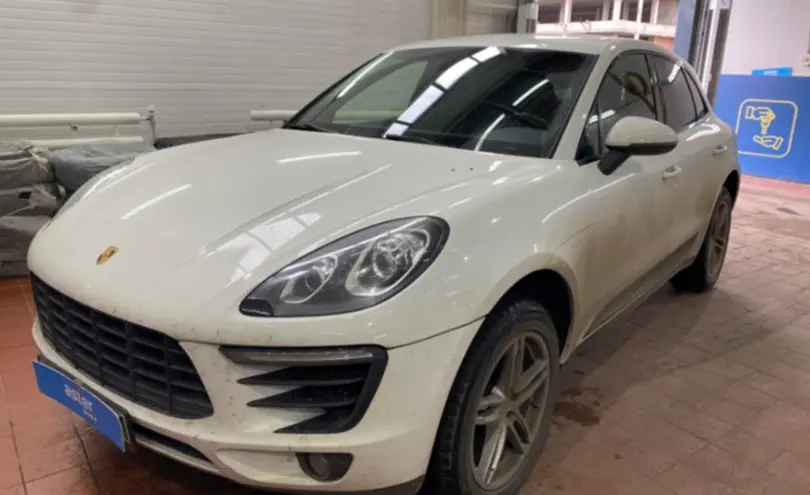 Porsche Macan 2014 года за 14 000 000 тг. в Астана