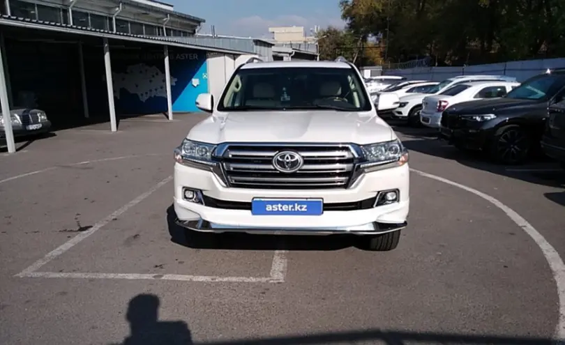 Toyota Land Cruiser 2016 года за 29 500 000 тг. в Алматы фото 2