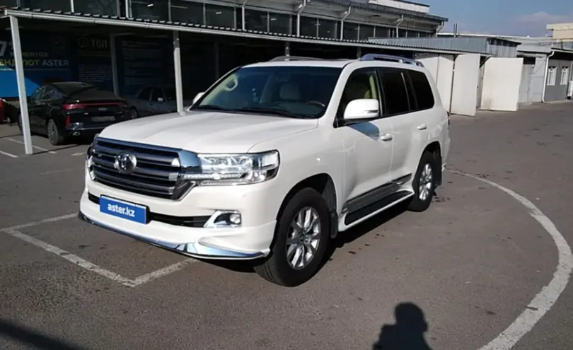 Toyota Land Cruiser 2016 года за 29 500 000 тг. в Алматы