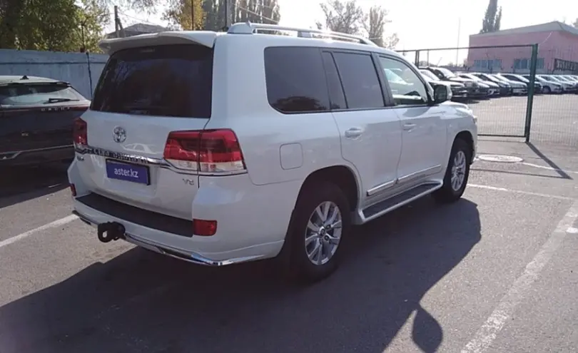 Toyota Land Cruiser 2016 года за 29 500 000 тг. в Алматы фото 5