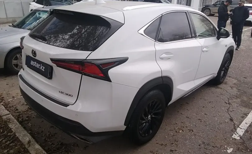 Lexus NX 2021 года за 19 000 000 тг. в Актобе фото 5