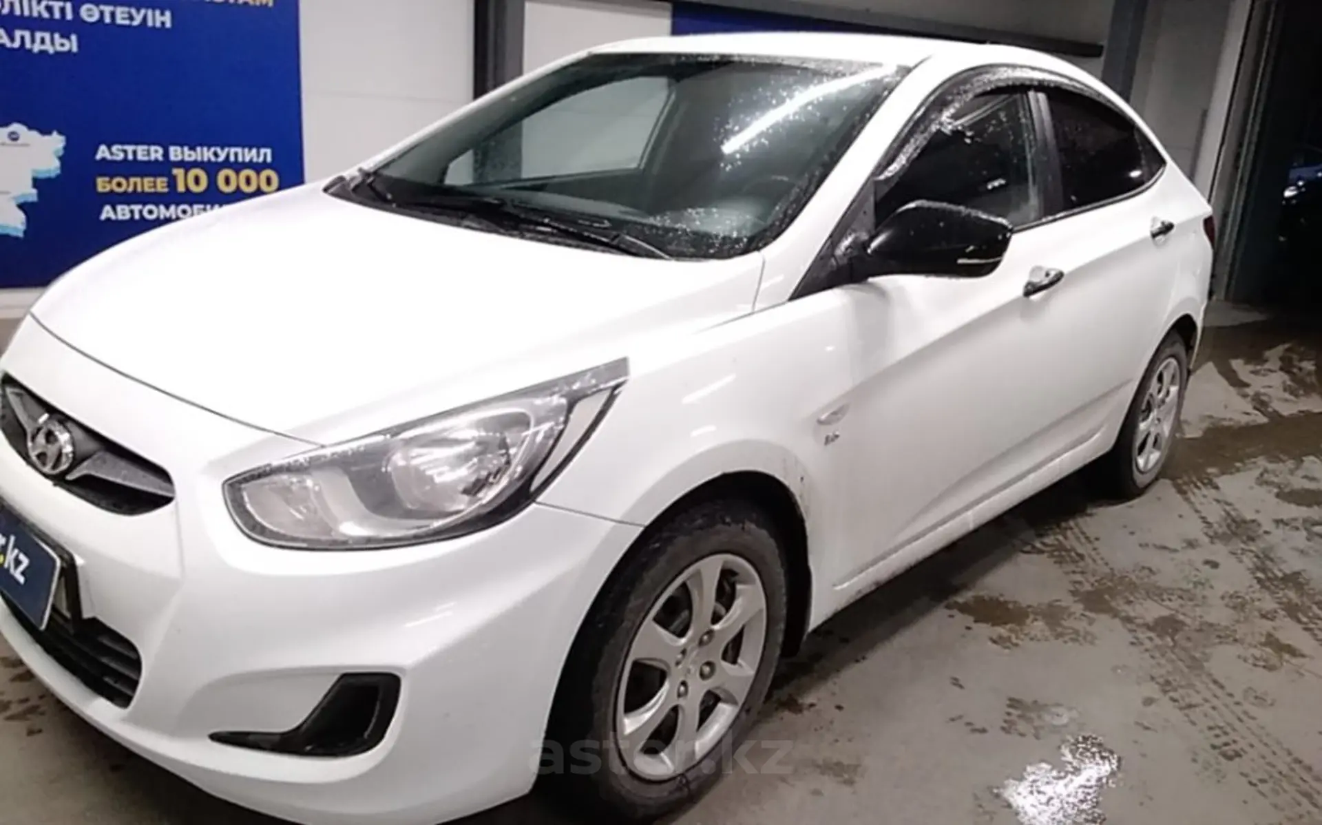 Hyundai Accent 2014