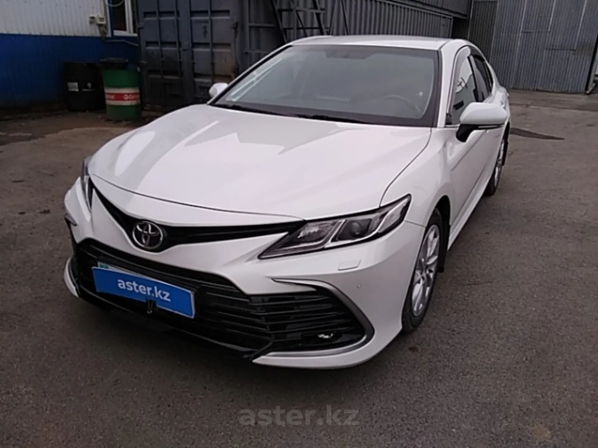 Toyota Camry 2021