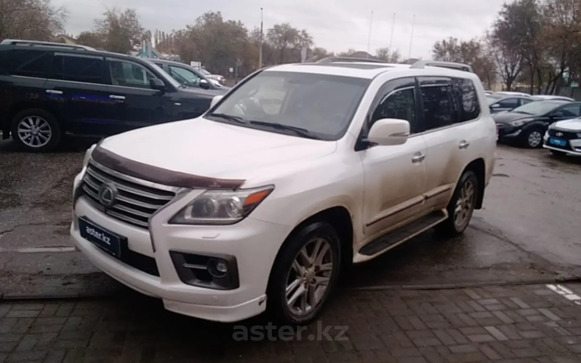 Lexus LX 2014