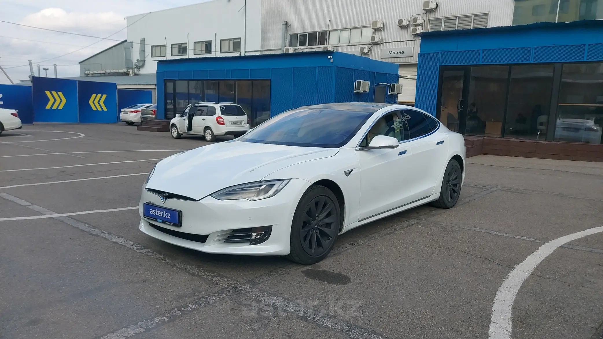 Tesla Model S 2018