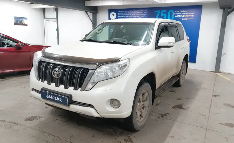 Toyota Land Cruiser Prado 2016 года за 17 000 000 тг. в Астана