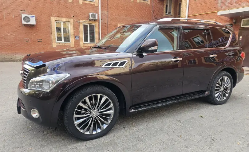 Infiniti QX56 2012 года за 14 000 000 тг. в Атырауская область