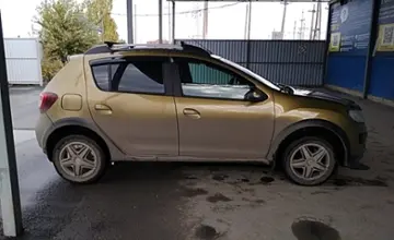 Renault Sandero 2018 года за 5 800 000 тг. в Атырау фото 4