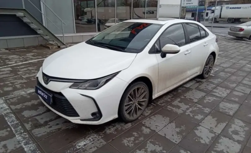 Toyota Corolla 2022 года за 11 800 000 тг. в Уральск