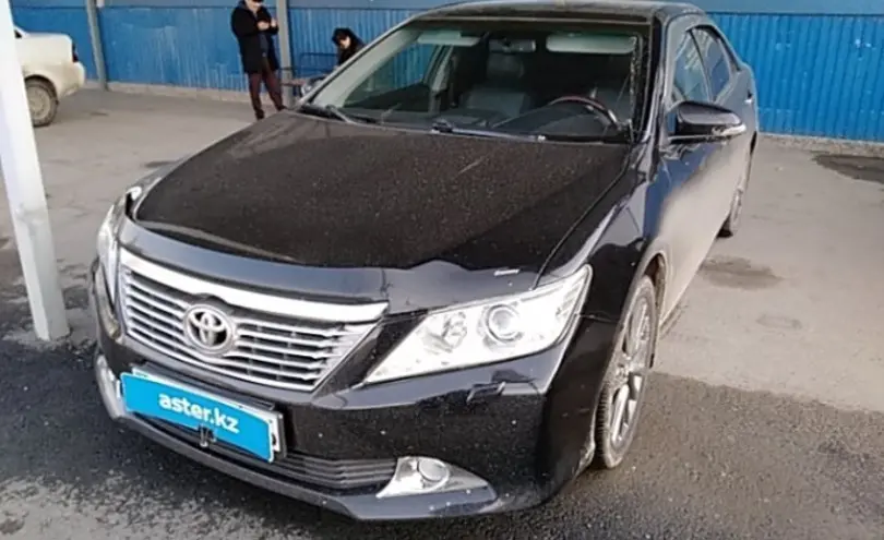 Toyota Camry 2012 года за 9 000 000 тг. в Атырау