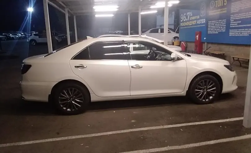 Toyota Camry 2014 года за 11 500 000 тг. в Алматы фото 4